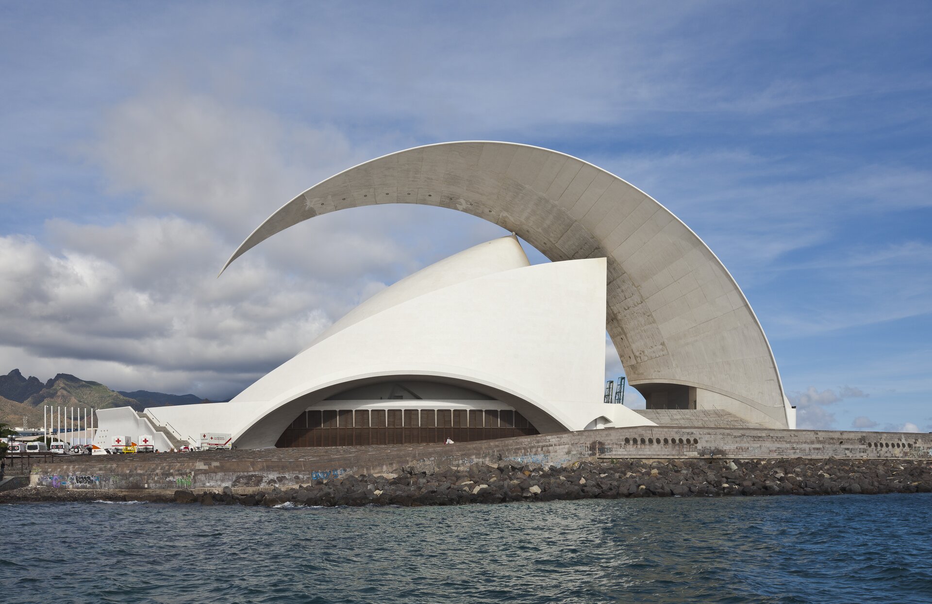 Auditorio de Tenerife al atardecer